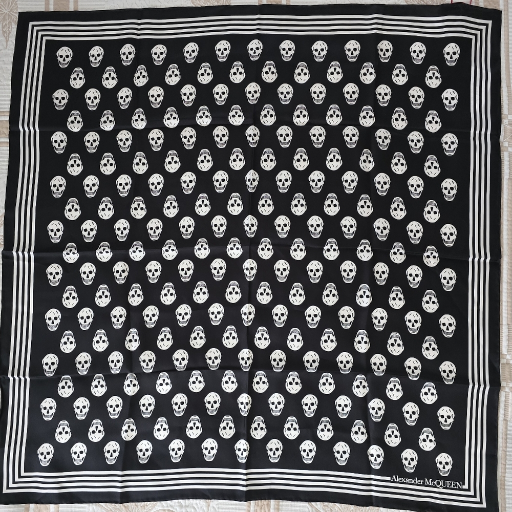 Alexander McQueen Black & White Skull Silk Scarf